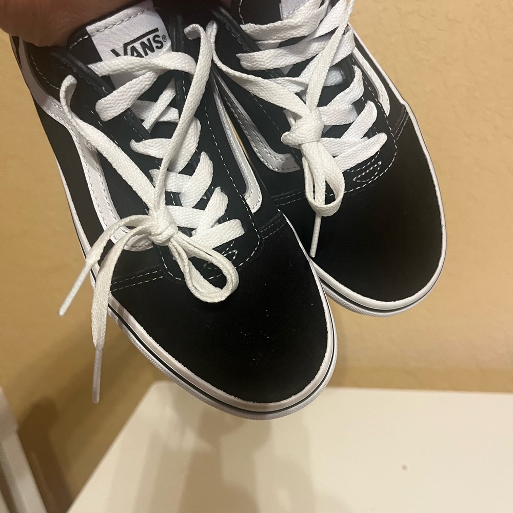 Vans youth ward unisex canvas/suede (Brand New) No Box or Tag size 5 - Picture 8 of 13
